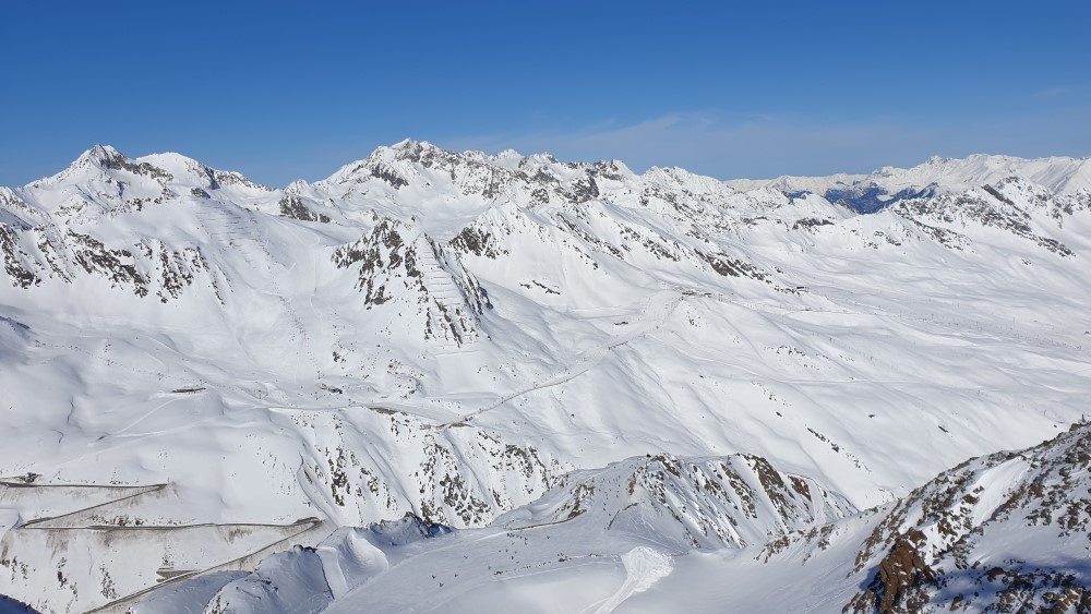Uitzicht over het skigebied van Sölden.